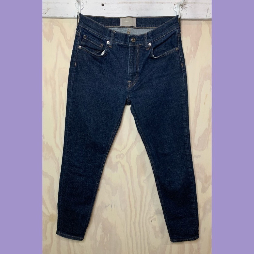Everlane Mid-Rise Straight Jean​​​​